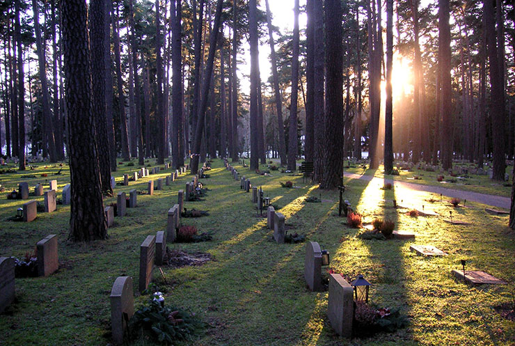 gravsättning kyrkogård